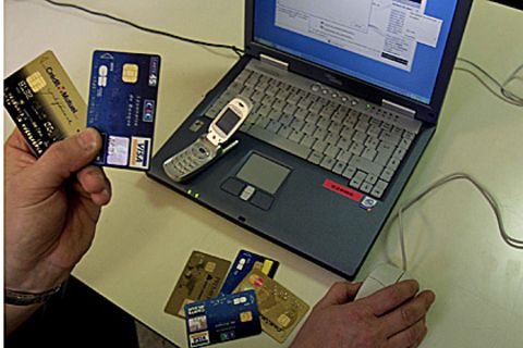 Kreditkartenbetrug ist nur eines der Verbrechen im Web
