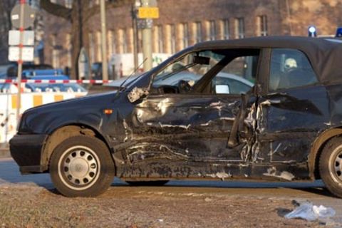 Stichtag 30. November: Bei einem Wechsel der Kfz-Versicherung lassen sich häufig mehrere hundert Euro sparen