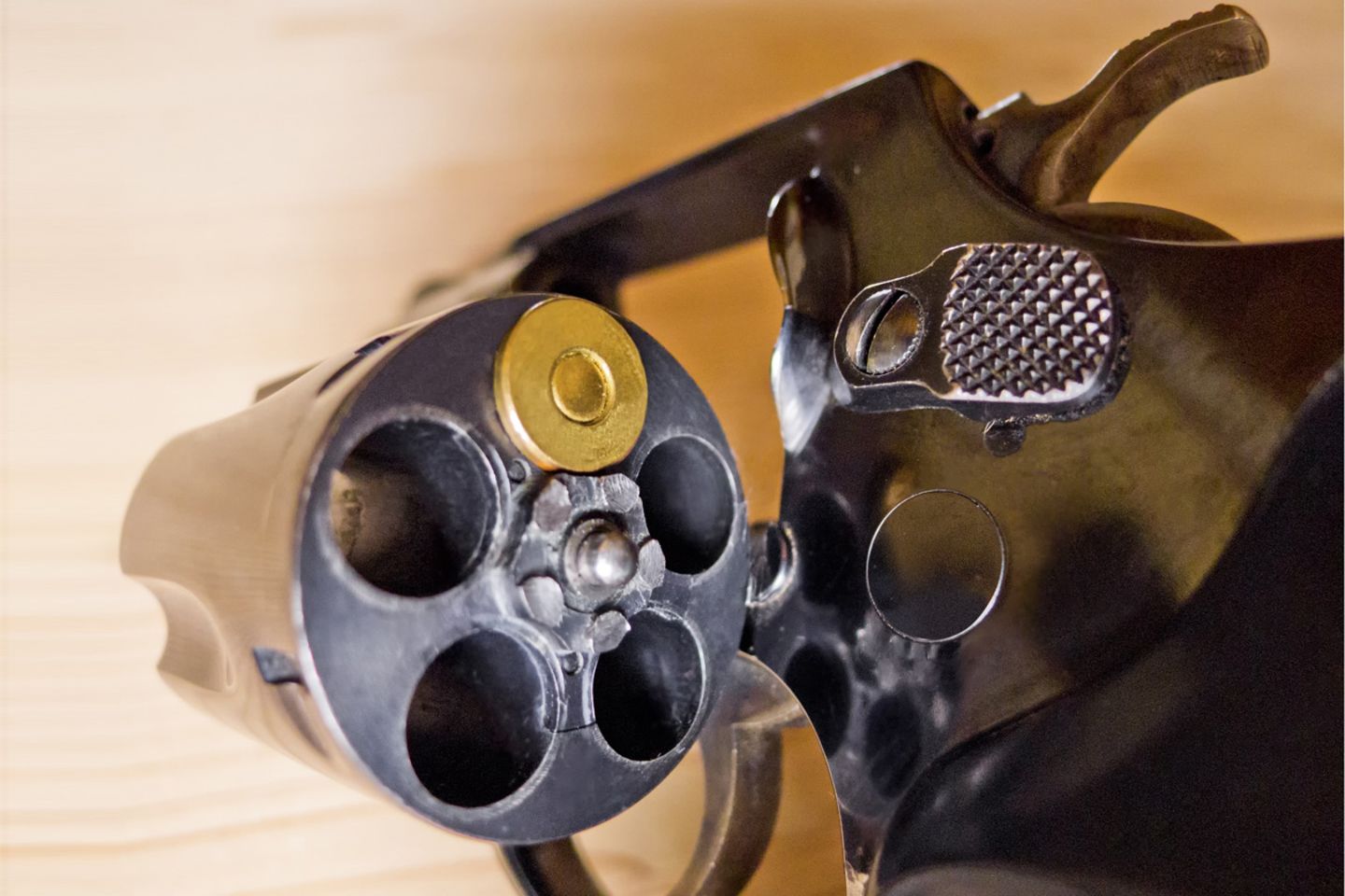 Familiendrama in Österreich: Eine 83-Jährige hat auf ihren Neffen und sich selbst mit einem Revolver geschossen (Symbolbild)