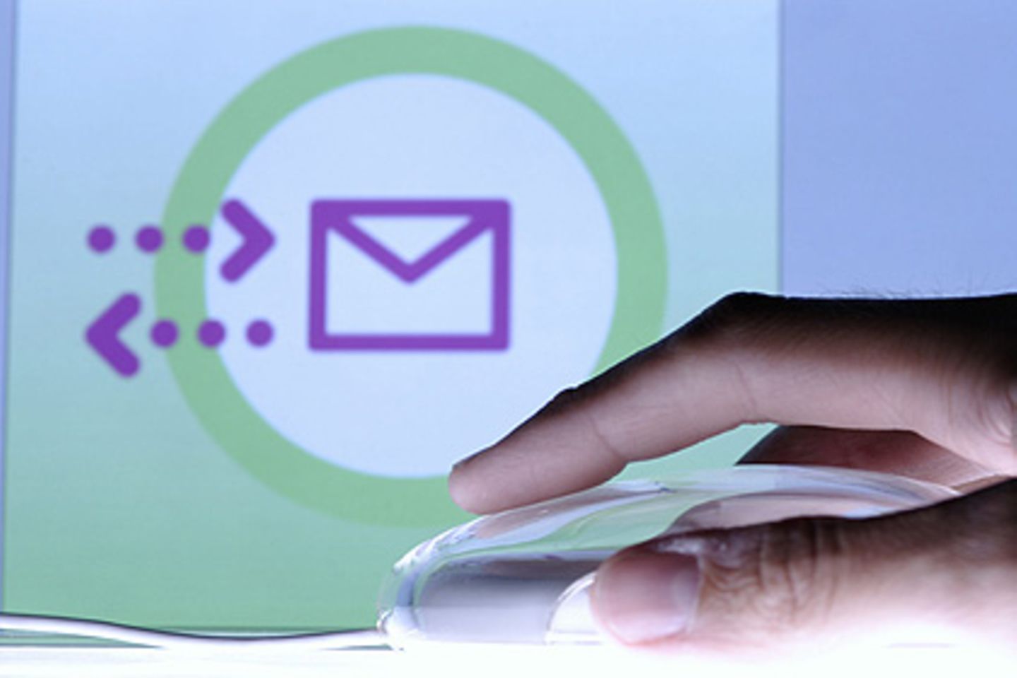Die gute alte E-Mail ist im Web noch immer die beliebteste Kommunikationsmethode