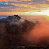 Etappe 18: Auf der Punta Tre Vescovi den Sonnenaufgang zu erleben ist durchaus realisierbar, denn das Rifugio Rivetti liegt nur 350 Meter unter dem Gipfel