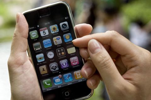 Spezielle Vogelruf-Apps gaukeln den Waldbewohnern Konkurrenz vor