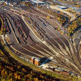Die Stadt, in der 1835 der Eisenbahnverkehr in Deutschland mit der Lokomotive "Adler" begann: Nürnbergs Rangierbahnhof liegt nicht außerhalb, sondern zentral in der Innenstadt.