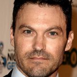 Aber an diesen gutaussehenden Herren sollten Sie sich vielleicht noch erinnern. Er spielte vor einigen Jahren in der US-Serie "Desperate Housewives" mit und ist der Ehemann von Megan Fox. Bekannt wurde er allerdings schon als Jugendlicher.