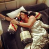 Katerbild mit ganz großer Flasche