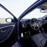 Bereits die Basisversion Classic verfügt über sechs Airbags, ESP, Klimaanlage, elektrische Fensterheber vorn sowie CD-Radio mit MP3-Spieler