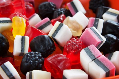 Lecker, aber ungesund: Genau das ist das Problem mit dem Zucker.