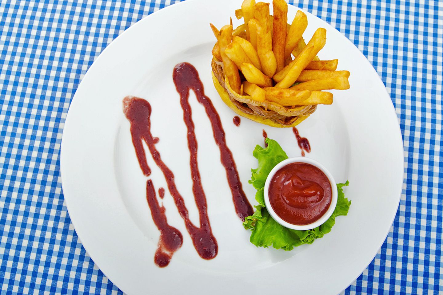 Ketchup ist in den USA das zweitbeliebteste Würzmittel - nach Mayonnaise. In vielen Restaurants steht es neben Salz und Pfeffer mit auf dem Tisch.