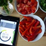 Fünf Minuten später: das Essen ist fast fertig.