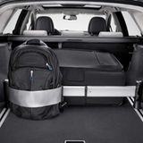 Ist die Klappe geöffnet, lassen sich im Kofferraum zwischen 543 und 1.690 Liter Gepäck verstauen. Damit die Koffer und Taschen nicht unkontrolliert durch das Gepäckraumabteil fliegen, gibt es für 640 Euro extra in der Topversion das Park- und Cargo-Paket inklusive des Cargo-Managers