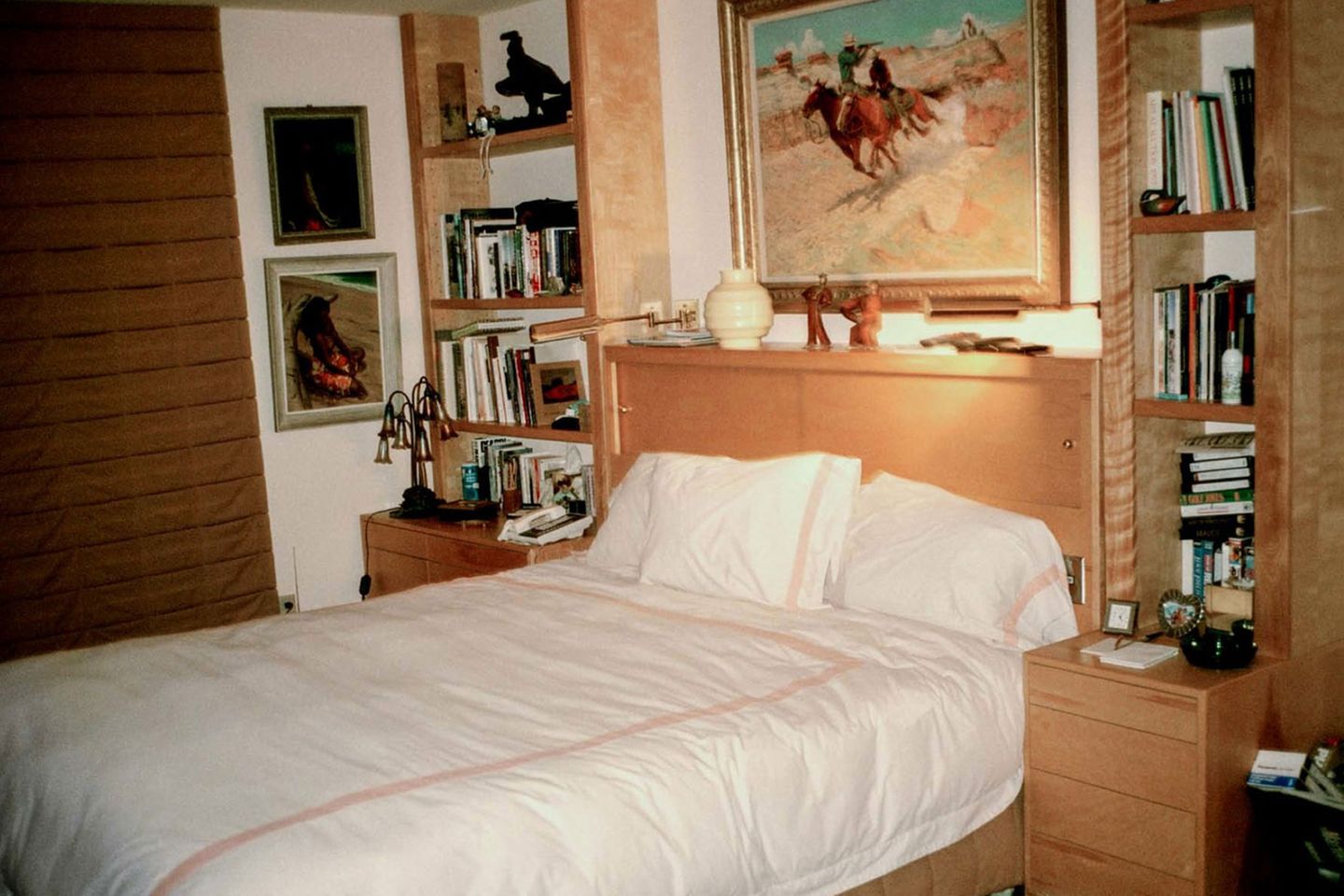 Jack Nicholson’s Bedroom 12850 Mullholland Drive (1996)
