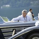 Vor der traditionellen Parade werden die Autos auf Hochglanz gebracht