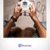 Ufo in der Hand: 2001 versuchte es Sega zum letzten Mal auf dem Konsolenmarkt. Mit dem Dreamcast, einer vielversprechenden Konsole, die jedoch scheiterte.