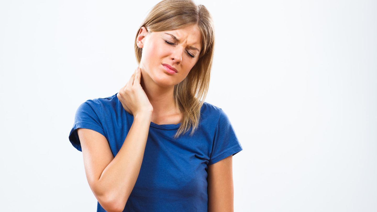Nackenschmerzen: Bloß nicht stillhalten!