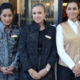 Kaum ein anderes Großstadthotel hat so viel Personal für so wenige Zimmer eingestellt. Die 250 Mitarbeiter des Shangri-La kommen aus 50 Nationen. Die Uniformen wurden eigens nur für das Londoner Haus entworfen.