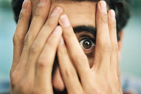 Kein anderes Kommunikationsmittel eignet sich so gut zum Aufbau und Abchecken sozialer Kontakte wie ein direkter Blick in die Augen