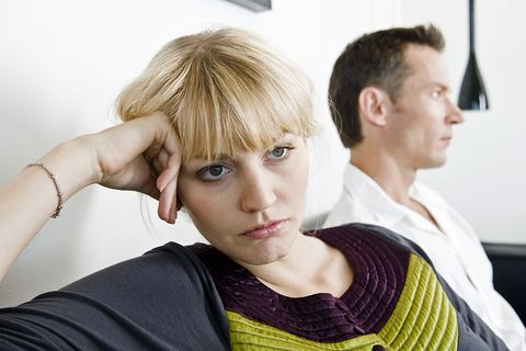 Studien zeigen, dass Frauen emotionale Untreue eher zu schaffen macht als der körperliche Akt an sich. Bei Männern ist es umgekehrt. Das gilt aber nur für heterosexuelle Menschen.