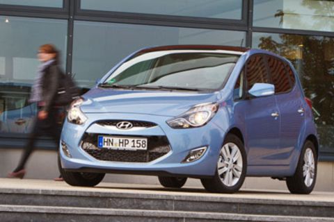 Hyundai ix20 blue 1.4: Der Bruder ist ein Vampir