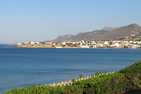 Blaues Meer und blauer Himmel - kein Wunder, dass Griechenlands Sympathiewerte hoch sind