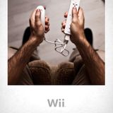 Verkabelt: Bei der Wii setzte Nintendo hingegen sogar auf zwei separate Controller - einen für jede Hand.