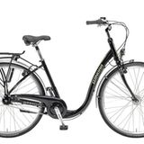 Tiefeinsteiger - Cityrad für kurze Strecken  Beispiel  Marke: Winora   Typ: Weekday 7  Preis: ab 500 Euro  Tiefsteinsteiger punkten mit ihrem bequemen Ein- und Ausstieg. Ähnlich wie beim Damenrad gibt es keine hohe, obere Stange, der Rahmen geht vor Pedalen ganz weit nach unten. Nur einem kleiner Schritt ist nötig, um das Rad zu erklimmen. Beim Weekday von Winora wird diese Idee auf die Spitze getrieben, der Rahmen besteht nur aus einem Rohr und ist mit einem "Ultra Tiefeinstieg" versehen. Derartige Räder sind vergleichsweise schwer, das Weekday 7 bringt 17,5 Kilo auf die Waage. Da sie auch bei Haltung und Sitz viel Wert auf Komfort legen, eigenen sich Cityräder mit Tiefeinstieg gut für kurze Strecken, für Touren oder Anstiege sind sie aber nicht geeignet.   Der tiefe Einstieg ist nicht nur bequem, er beugt auch Stürzen vor, wiel die Füße schnell einen sicheren Stand erreichen. Viele Elektroräder benutzen einen Rahmen mit tiefem Einstieg.   Plus: Bequem, sicher   Minus: Schwer, unsportlich