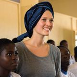 Garrn hat sich übrigens von anderen Prominenten inspirireren lassen."Angelina Jolie mit ihrem sozialen Engagement finde ich wirklich großartig. Sie ist einfach cool."