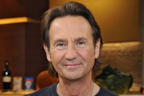 Ralf Brosius wirbt für Wildkräuter, seine "Lebensretter aus der Natur"