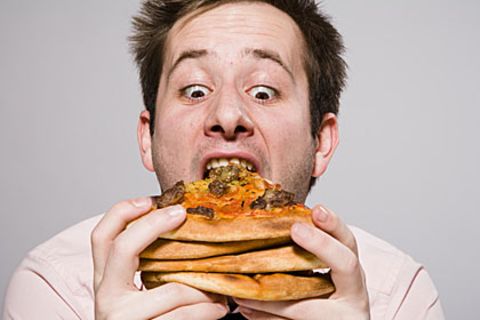 Wer sich für kurze Zeit mit Fast Food ernährt, zehrt davon noch länger als ihm lieb ist