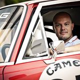 Zurecht stolz auf die professionell aufgebaute rote Replika: Tino Drowatzky von V-Classics.