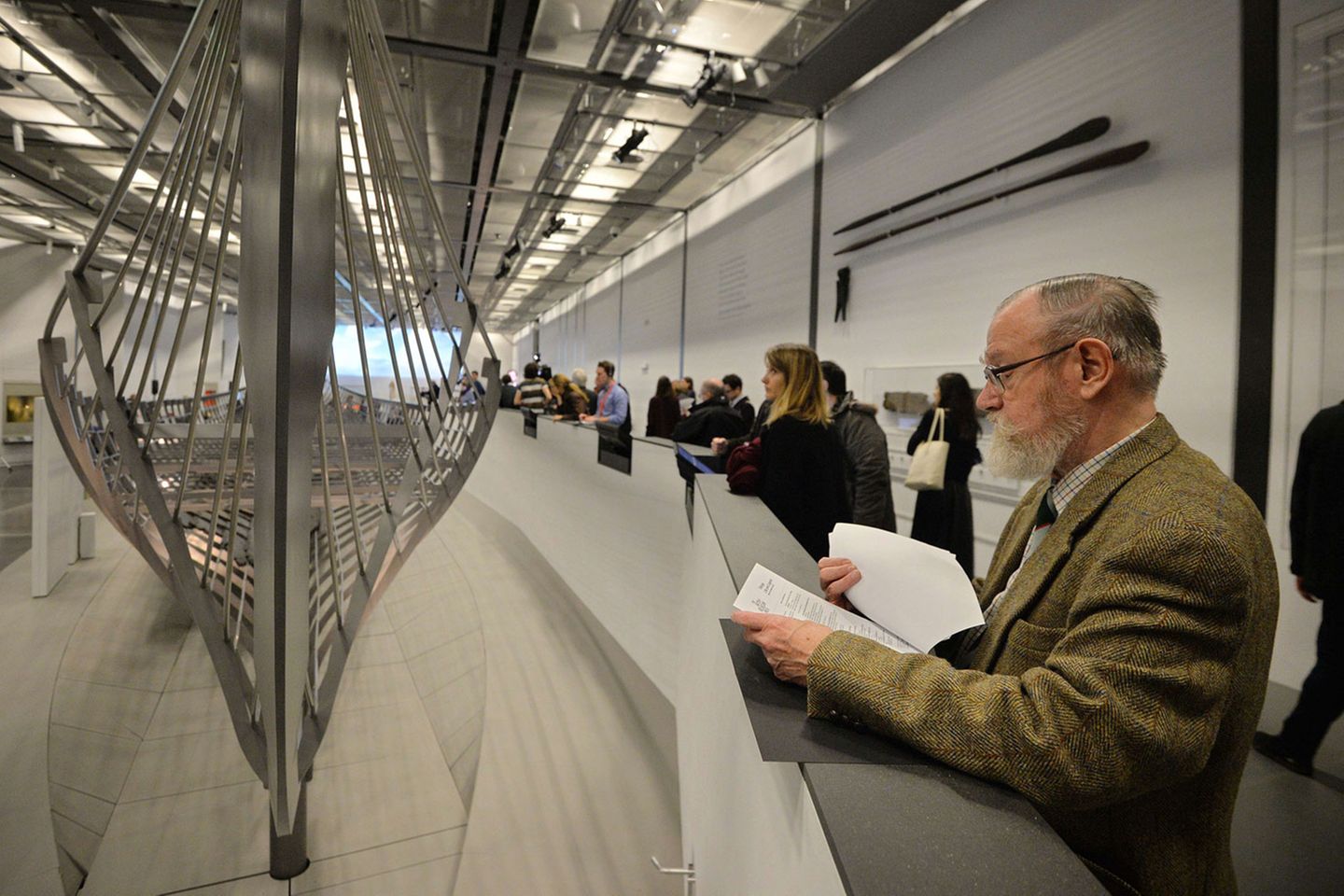 Das Herzstück der Ausstellung: Die Rekonstruktion eines 37 Meter langen Originalschiffes, das 1997 in Dänemark geborgen und auf 1025 nach Christus datiert wurde.