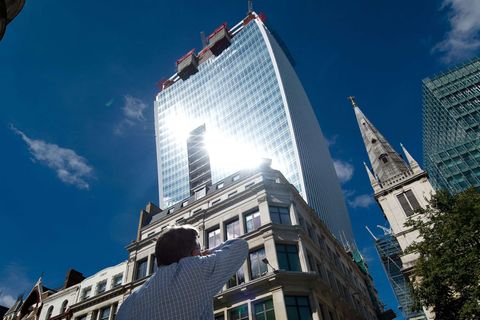 Sonnenreflektion: Hochhaus in London schmilzt Autos