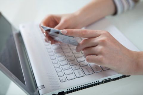 Online-Banking kann gefährlich werden. Doch mit den richtigen Vorsichtsmaßnahmen kann man das Betrugsrisiko minimieren