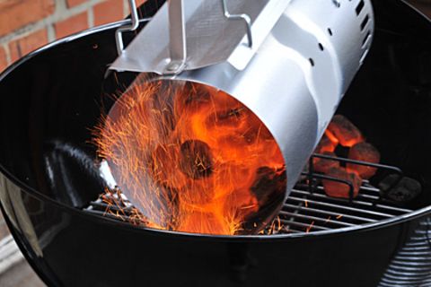 Deckel drauf und gut: Kugelgrill aufbauen und befeuern
