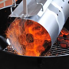 Deckel drauf und gut: Kugelgrill aufbauen und befeuern