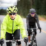 Die kanadische Marke bietet ein gutes Preis- Leistungsverhältnis. Das Shift Jacket als Regenschutz zum Überziehen kostet etwa 80 Euro.