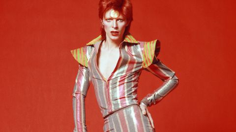 Lebenslauf David Bowie: Die Wandlungen des Pop-Chamäleons