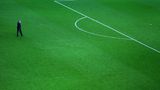 Eine Lichtgestalt kehrt nun dem Fußball vorerst den Rücken. Heynckes nach dem Finale in Berlin wie einst der Kaiser 1990 nach dem Gewinn des WM-Titels.