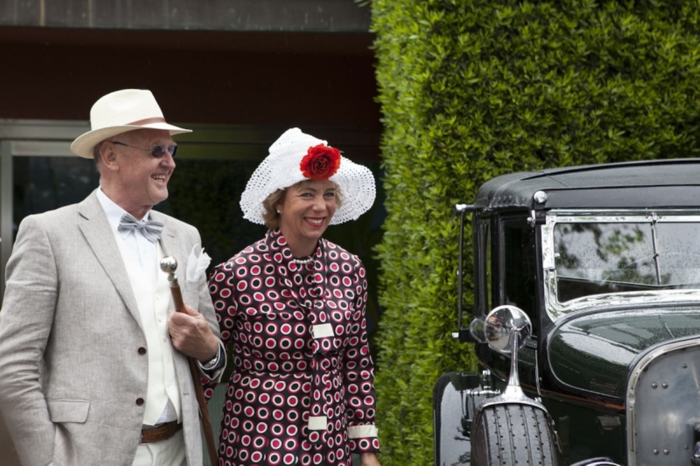 Eleganz beim Oldtimerwettbewerb am Comer See - ganz passend im Stil der Zeit