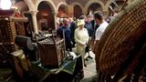 "Game of Thrones" ist zwar eine Fantasy-Serie, doch viele Requisiten dürften der Queen bekannt vorkommen: Es besteht eine deutliche Parallele zu mittelalterlichem Inventar.