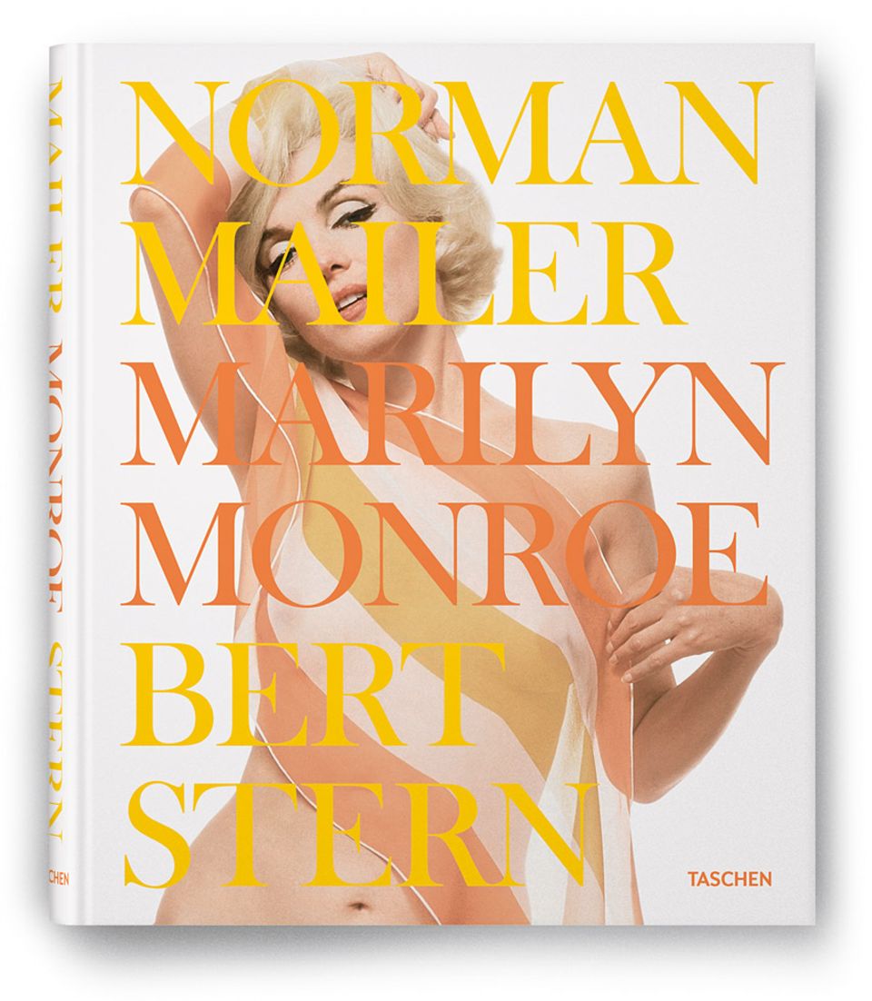 In July 1962, 32-year-old fashion photographer Bert Stern was expecting film goddess Marilyn Monroe at the Bel Air Hotel in Los Angeles Marilyn Monroe for a photo.  It became the first of three sessions for 