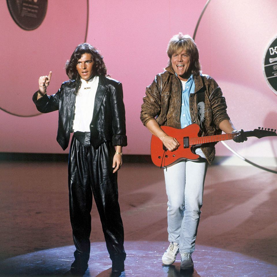 Thomas Anders und Dieter Bohlen bei einem Auftritt der ZDF-Sendung "Na, sowas Extra" 1983, noch vor der offiziellen Gründung von Modern Talking 1984.