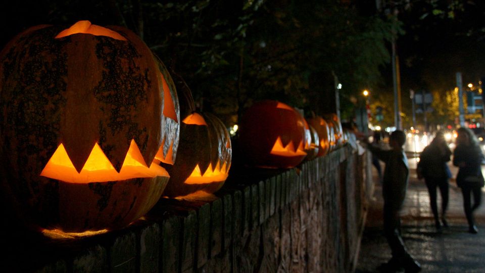 In den USA ist es schon lange Brauch, seit einigen Jahren wird Halloween auch in Deutschland gefeiert
