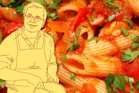 Wieder was gelernt: Ohne Salz säuft die Sauce ab und Nudelwasser soll für die Sämigkeit der Sauce sorgen.