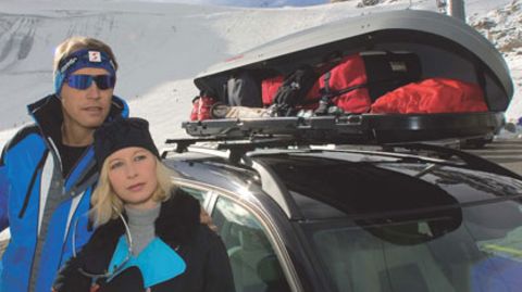 Im Skiurlaub sind Dachboxen besonders beliebt