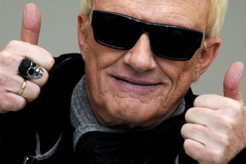 Schlagersänger Heino wird von der englischen Tageszeitung "The Guardian" in die rechte Ecke gestellt