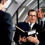 Eine weitere Glanzrolle Georges: In "Schtonk", einer Satirefilm auf die Veröffentlichung der gefälschten Hitler-Tagebücher im stern, verkörpert er den geltungssüchtigen Reporter Hermann Willié, der Opfer seiner eigenen Eitelkeit wird. Für diese Rolle erhielt George 1992 den Deutschen Filmpreis als Bester Darsteller.