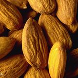 Mandeln: 15,8 Prozent billiger als vor einem Jahr