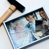 Kunstfehler eines Juristen  Schöne Bescherung nach der Scheidung: Statt des Ex-Manns muss nun ein Scheidungsanwalt für den Unterhalt seiner Mandantin aufkommen. Wie das Gericht in Hamm diese Woche entschied, soll der Jurist monatlich 922 Mark an seine Mandantin zahlen. Im Scheidungsverfahren hatte er zu wenig Unterhalt für die Frau herausgeholt