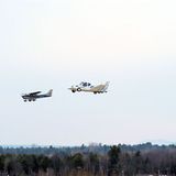 Neu ist der Traum vom Flug-Auto nicht. Bereits in den fünfziger und sechziger Jahren gab es flugfähige Prototypen. Neu ist die moderne Flügelklapptechnik. In nur 30 Sekunden lässt sich das Gerät vom Auto zum Flugzeug umrüsten