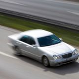 "Heute morgen auf der A650 zwischen Mannheim und Heidelberg! Erlaubtes Tempo 120km/h, das Ufo überholte mich mit geschätztem Tempo 180 - 200 km/h", berichtet T. Bappert aus Ludwigshafen